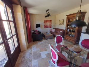 sitting-area-in-the-living-room